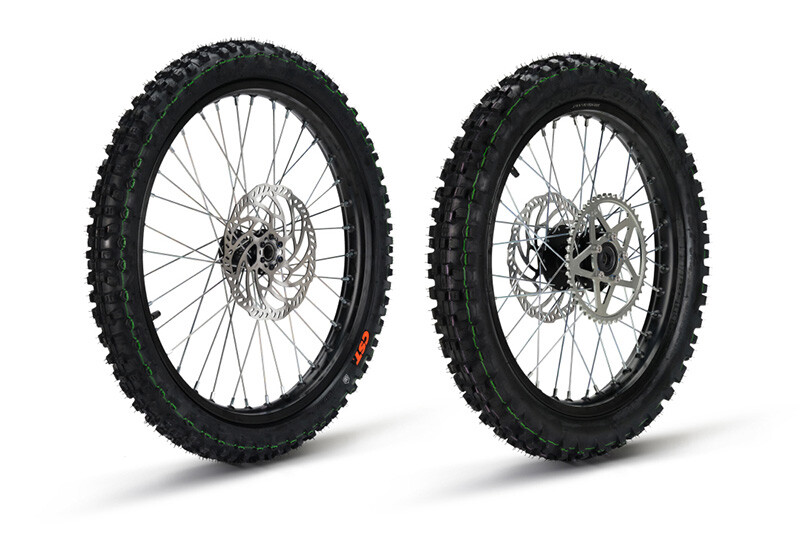 FRONT 19”AND REAR 18 The newly upgraded front 70/100-19, rear 3.00-18 wheel set, dense tire teeth to ensure strong grip.