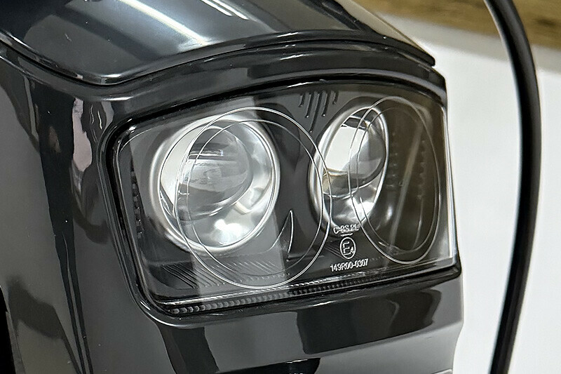 LED Headlights The headlights, taillights, and brake lights are all LED, which are energy-saving and environmentally friendly, ensuring driving safety.