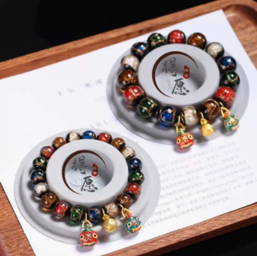 Incense ash glass bracelet, gold foil multi-treasure gold-devouring beast bracelet, perfect wholesale gold foil