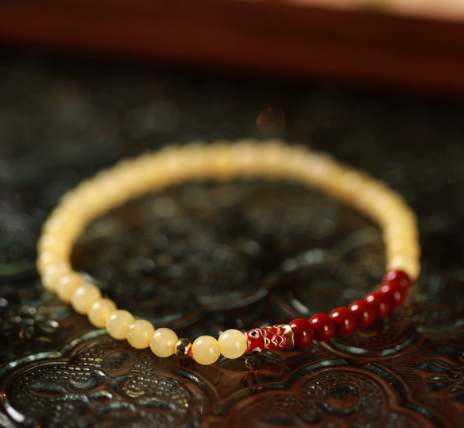 Wholesale of 4mm fine Jingtai blue koi and yellow jade bracelet, second-generation purple gold sand amber female koi ashore bracelet