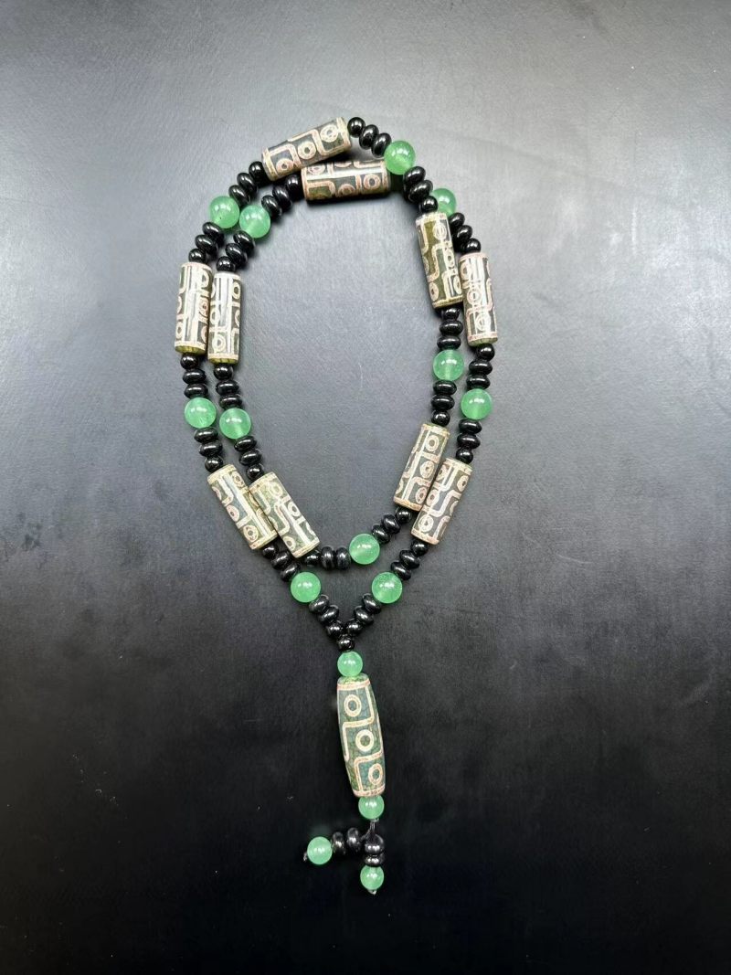 Wholesale of natural agate, Tibetan-style green ghost sweater chain bottom beads, nine-eyed sky beads pendant, Bodhi Chinese style