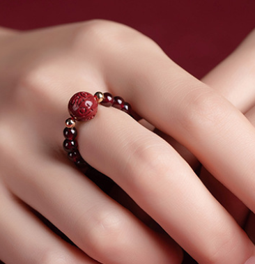 Original cinnabar bead ring, garnet index finger gold, PI Xiu ring tail, niche design ring, ancient style