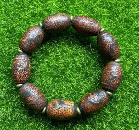 Wholesale of natural agate, Tibetan-style red skin old material agate bracelets, agate beads, Bodhi accessories, and loose beads