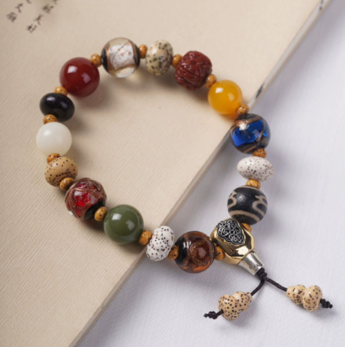 18-seed Multi-treasure Bead bracelet, Lingyin Buddhist Bead bracelet for men and women, red skin Vajra Star Moon agate multi-treasure prayer beads
