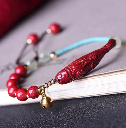 The 6mm cut surface of the original purple gold sand bracelet is paired with a 14k pure silver color-retaining accessory, a hand-woven rope made of grape stone with an annual surplus