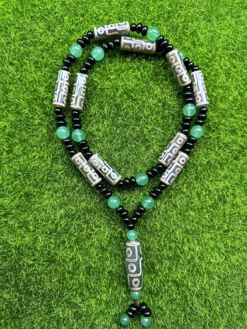 Wholesale of natural agate, Tibetan-style green ghost sweater chain bottom beads, nine-eyed sky beads pendant, Bodhi Chinese style