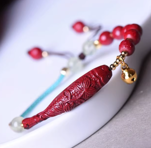 The 6mm cut surface of the original purple gold sand bracelet is paired with a 14k pure silver color-retaining accessory, a hand-woven rope made of grape stone with an annual surplus