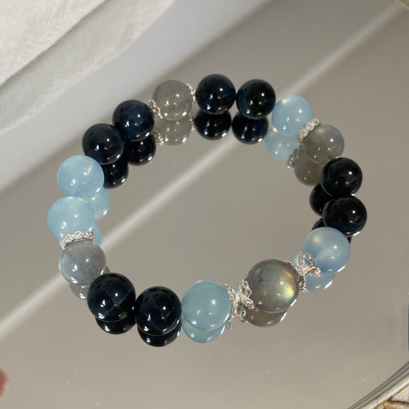 Natural high-quality eagle's eye stone aquamarine blue tiger's eye tea crystal bracelet, a niche design, perfect for couples