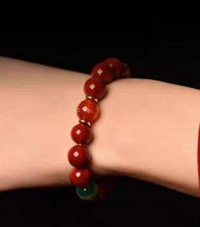 Cinnabar bracelet with cinnabar beads