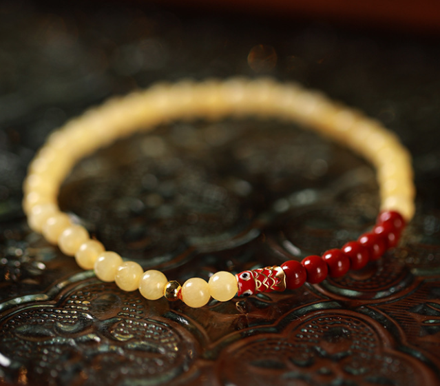 Wholesale of 4mm fine Jingtai blue koi and yellow jade bracelet, second-generation purple gold sand amber female koi ashore bracelet