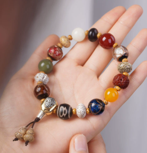 18-seed Multi-treasure Bead bracelet, Lingyin Buddhist Bead bracelet for men and women, red skin Vajra Star Moon agate multi-treasure prayer beads