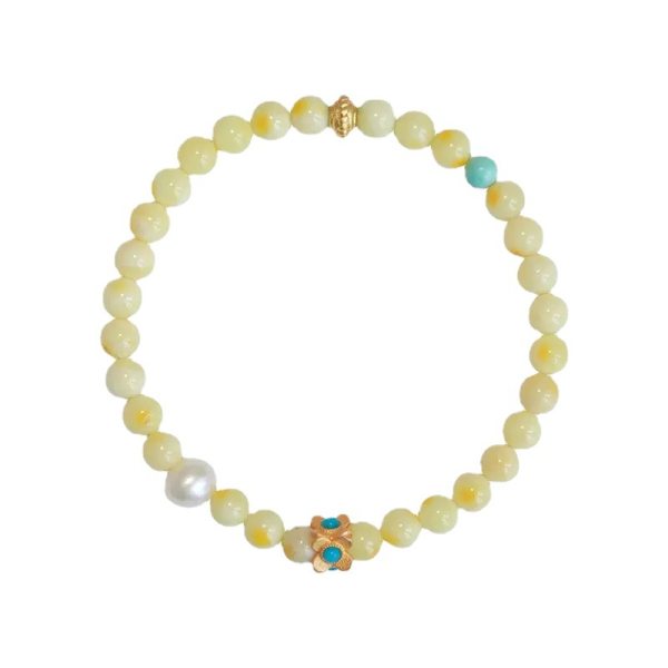 Caihua Busy Turquoise Natural Amber bracelet, White flower honey bracelet, women's light luxury and niche design jewelry, one-piece consignment.