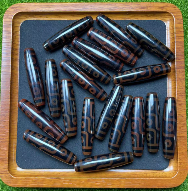 Wholesale Red Agate Tibetan-Style Nine-Eyed Natural Agate Vintage Antique Beads Bodhi Accessories Pendants Jewelry