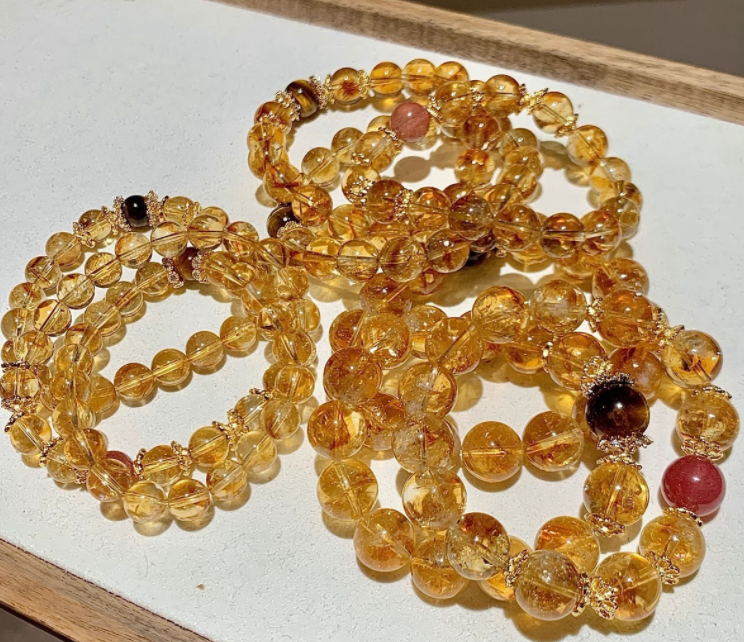 Original design of natural yellow tower crystal yellow crystal strawberry crystal tiger's eye stone bracelet