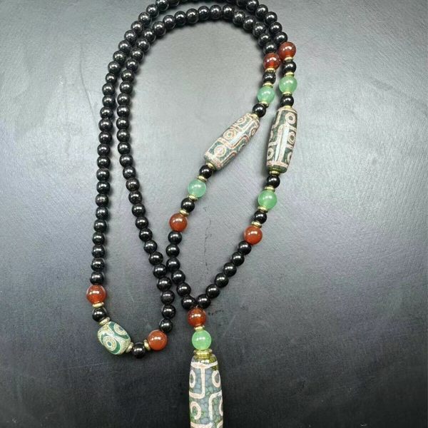 Wholesale of natural agate, Tibetan-style green ghost sweater chain bottom beads, nine-eyed sky beads pendant, Bodhi Chinese style