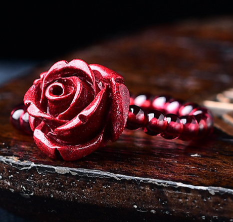 Original cinnabar bead ring, garnet index finger gold, PI Xiu ring tail, niche design ring, ancient style