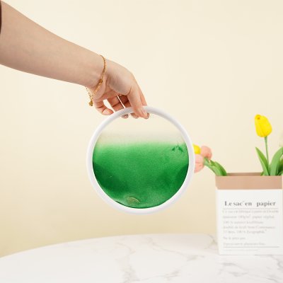 New hourglass circular 3D dynamic quicksand frame