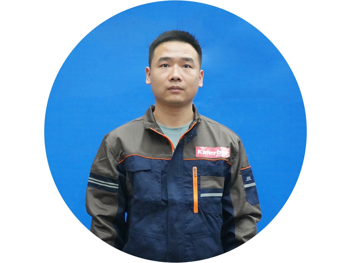 工人单个头像-1.jpg